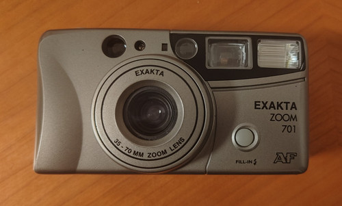 Exakta 701 zoom - exakta, af