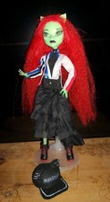1 Monster High Puppe