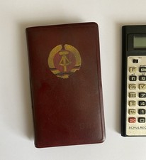 DDR Schulrechner SR1 Taschenrechner VEB Mikroelektronik Mühlhausen Schwarz Hülle