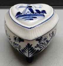 Dose m. Deckel Windmühle + Blumen, Holland Höhe 6,5cm, Keramik, blau/weiß, gebr.