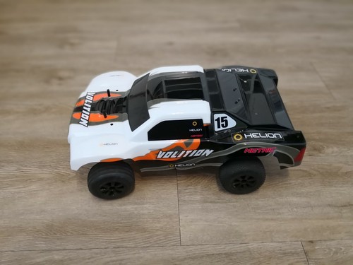 Short course stunt - 1/10,