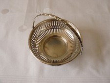 Schale mit Henkel England EPNS Silber versilbert Silberauflage J&RG gemarkt