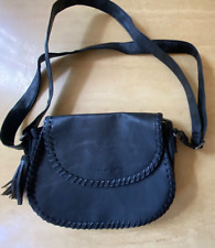 Neuwertige Damen Handtasche Umhängetasche "Daniel Ray" Quaste, verstellb. {#172}