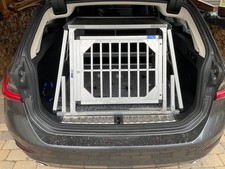 Hochwertige Hundebox von