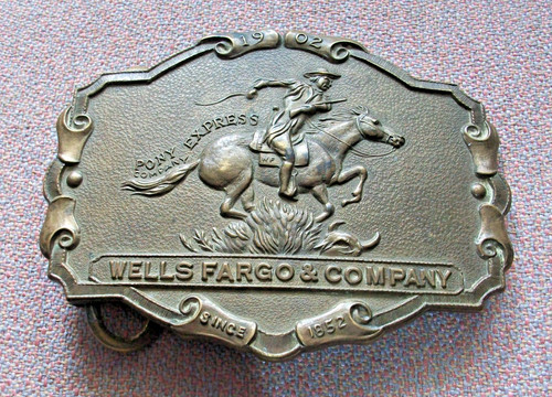 Box8 vintage wells - wells, &