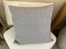 H&M Home Kissenhülle 50 x 50 cm Blumenmuster blau naturweiß 100% Baumwolle