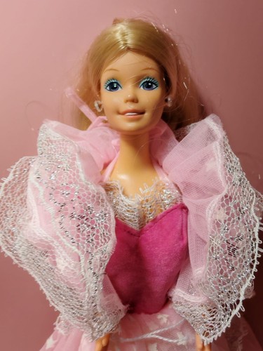 Barbie dreams glow - barbie,