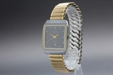 [N NEUWERTIG] Rado DiaStar 129.0266.3 schwarzes Zifferblatt Gold Quarz...