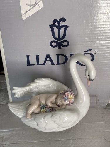 Lladro drifting through - lladro,