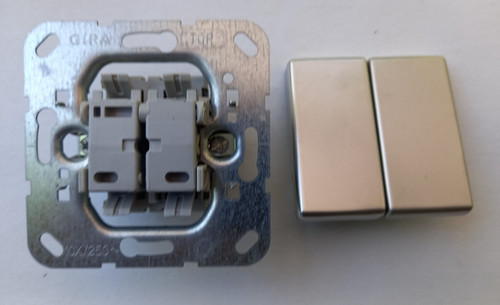Gira 0128 e22 - 20,