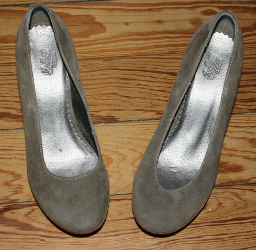 Graue wildlederpumps - graue,