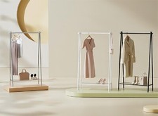 SONGMICS Kleiderständer Garderobenständer aus Stahl mit Ablage