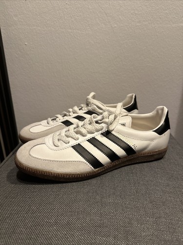 Adidas universal vintage - adidas,