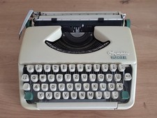 Schreibmaschine Olympia Splendid 33