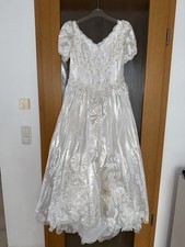 Brautkleid mit Spitze