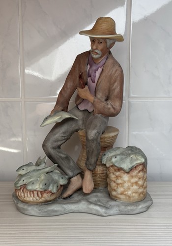 Große porzellanfigur fischer - große,