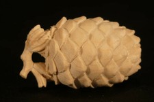 Zirbenzapfen aus Zirbenholz