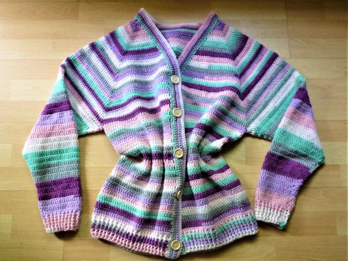 Gehäkelte jacke mit - gehäkelte,