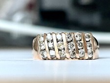 RING mit 0,65 ct. BRILLANTEN