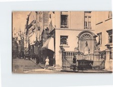 Postcard Manneken Pis statue