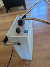 Volpi Intralux 5000 Kaltlichtquelle mit Schwanenhals-Lichtleiter