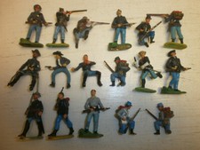 1. Konvolut 17 alte Elastolin