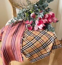 Burberry Designer Seidenschal