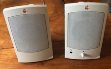 Apple Design Powered Speakers