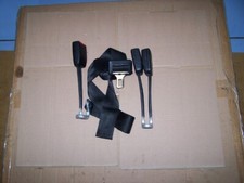 Gurtschloß Beckengurt hinten VW Polo 6N Bj.99 6N0857713 6N0857739