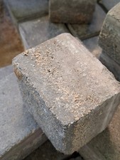 Pflastersteine 10x10x8 cm - Terrasse / Garten - Einfahrt - Randstein - ca. 20m²
