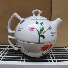 Original Teekanne mit Teetasse