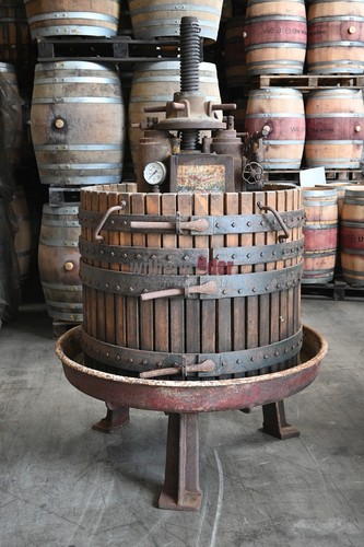 Weinpresse obstpresse - weinpresse,
