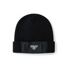 Prada Luxuriöse Mütze