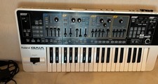 Roland Gaia SH-01 TOP