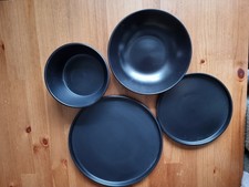 Steingut Geschirrset  Pure