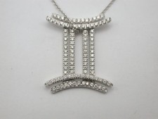 feines Collier Sternzeichen