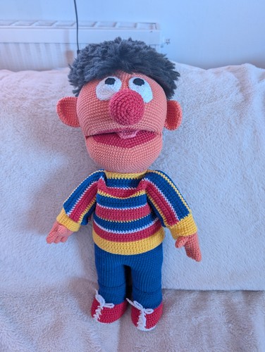 Ernie sesamstraße häkelfigur - ernie,