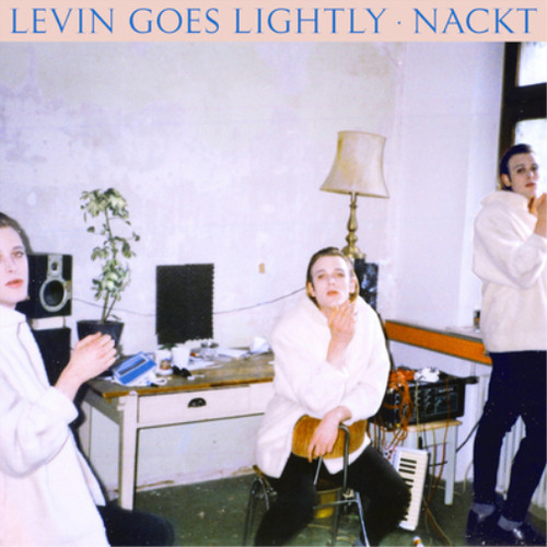 Levin goes lightly nackt - levin,