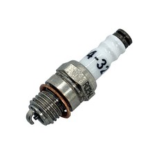 Saito SP-2 Zündkerze für