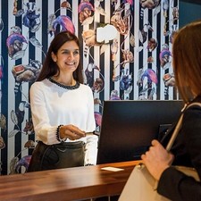 Frankfurt am Main Manhattan Hotel 2 Personen 3 Tage / 2 Nächte Frühstück