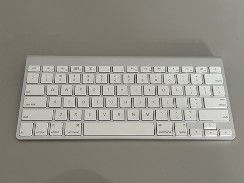 Apple wireless keyboard - apple,