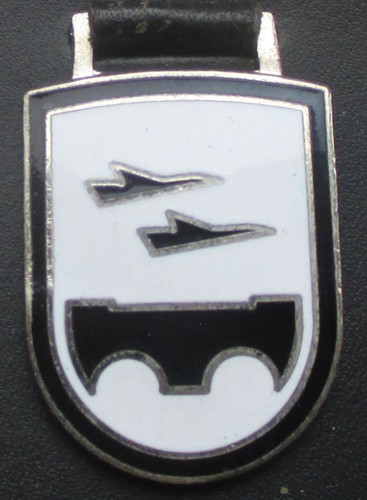 Brustanhänger