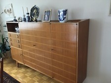 Buffet Geschirrschrank Nussbaum mit Besteckschubladen