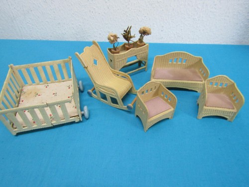 Altes puppenstube möbel - puppenstube, szene