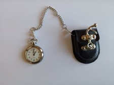 Taschenuhr Quartz mit Kette und Etui * schönes Stück