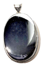 NATÜRLICH SCHUNGIT  EDELSTEIN