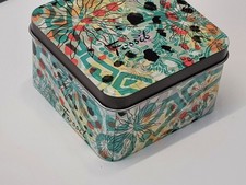 Blumen rot - Hintergrund grün