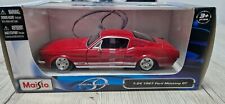 Modellauto 1:24  1967 Ford