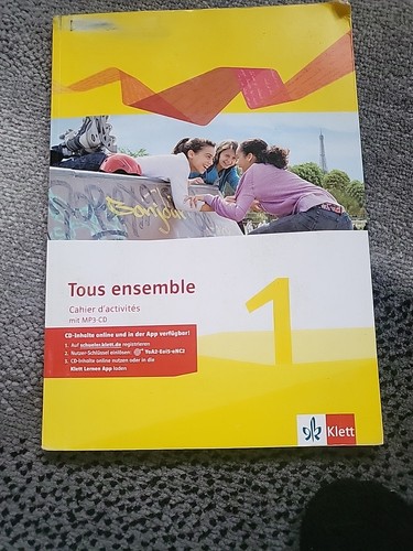 Tous ensemble - tous,