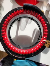 Addi Express kingsize Strickmaschine 46 Nadeln Rund und Gerade Strick 35 cm